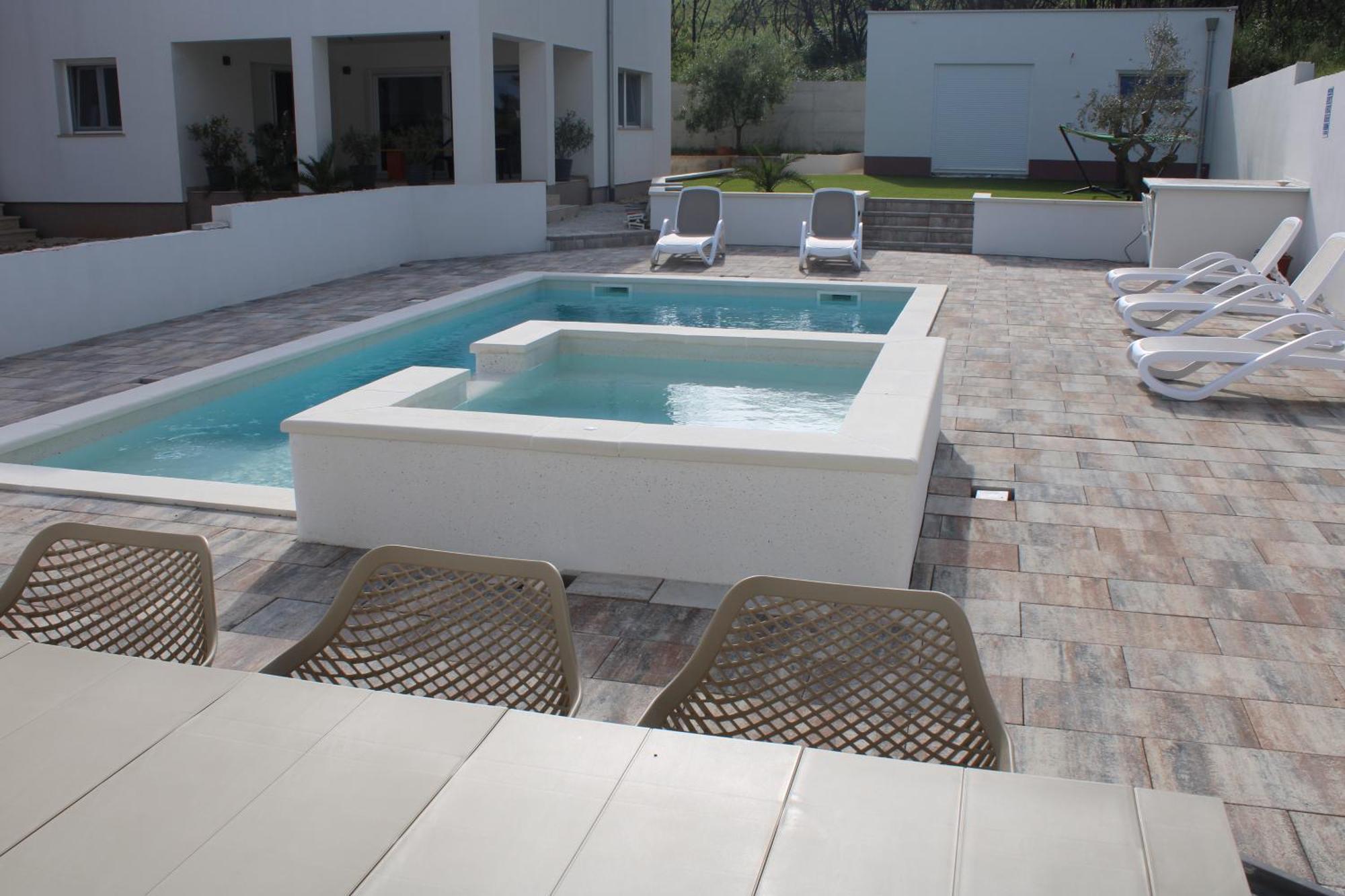 PUY Holiday House Emjalemi מראה חיצוני תמונה