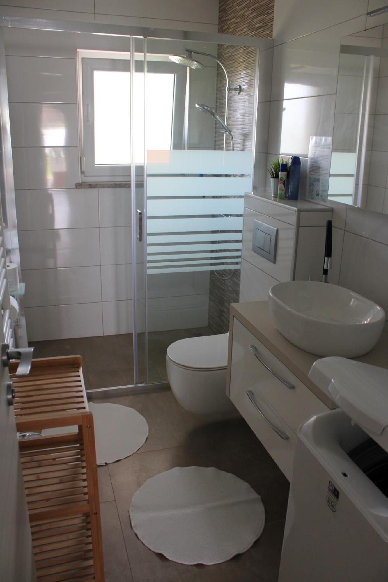 PUY Holiday House Emjalemi מראה חיצוני תמונה